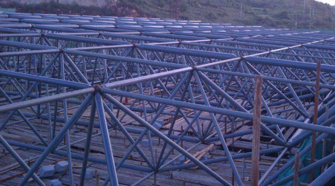 深州概述网架加工中对钢材的质量的过细恳求